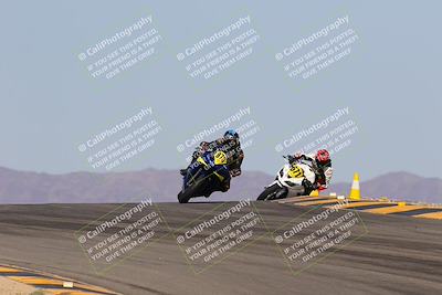 media/Oct-08-2023-CVMA (Sun) [[dbfe88ae3c]]/Race 3 Amateur Supersport Middleweight/